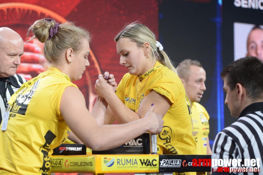 Zloty Tur 2015 by Mark Kazus - Left Hand # Siłowanie na ręce # Armwrestling # Armpower.net