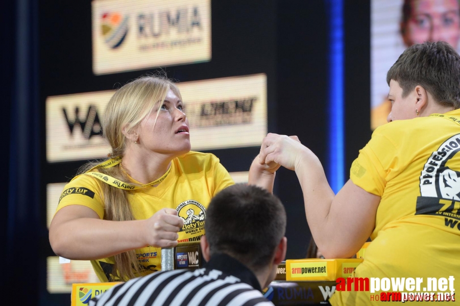 Zloty Tur 2015 by Mark Kazus - Left Hand # Siłowanie na ręce # Armwrestling # Armpower.net