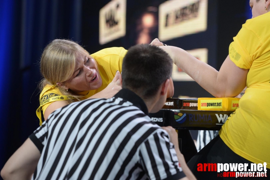 Zloty Tur 2015 by Mark Kazus - Left Hand # Armwrestling # Armpower.net