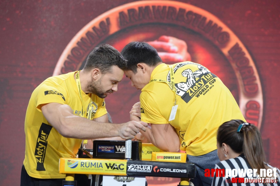 Zloty Tur 2015 by Mark Kazus - Left Hand # Siłowanie na ręce # Armwrestling # Armpower.net