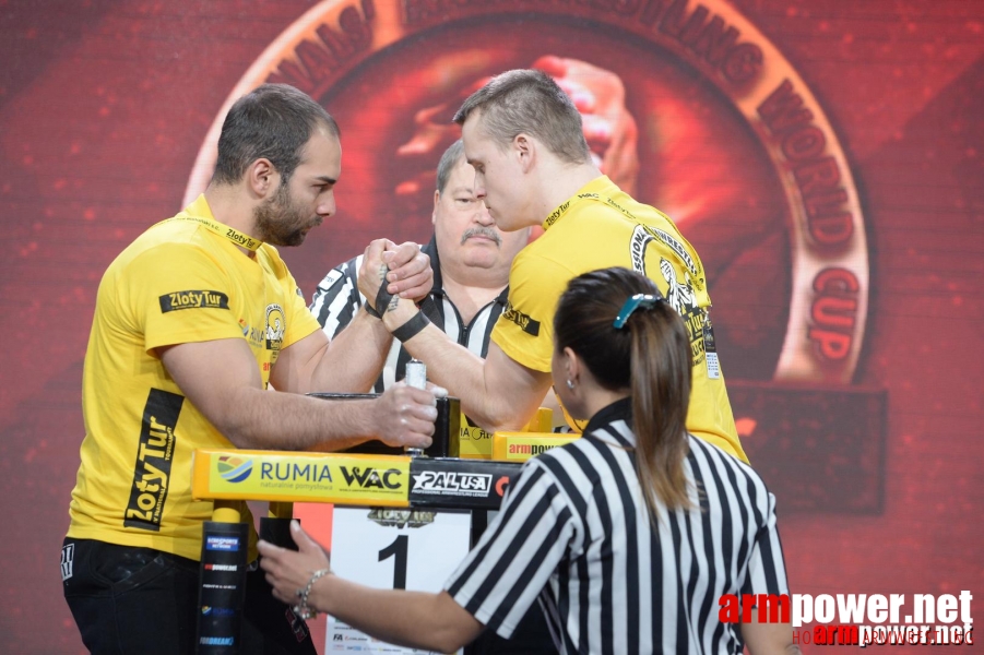 Zloty Tur 2015 by Mark Kazus - Left Hand # Siłowanie na ręce # Armwrestling # Armpower.net