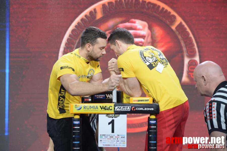 Zloty Tur 2015 by Mark Kazus - Left Hand # Siłowanie na ręce # Armwrestling # Armpower.net