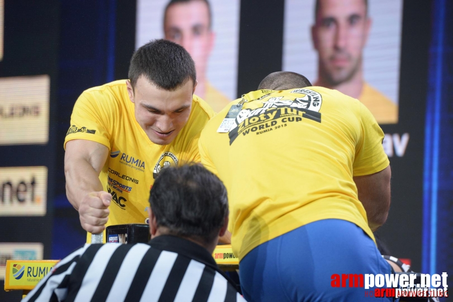 Zloty Tur 2015 by Mark Kazus - Left Hand # Armwrestling # Armpower.net