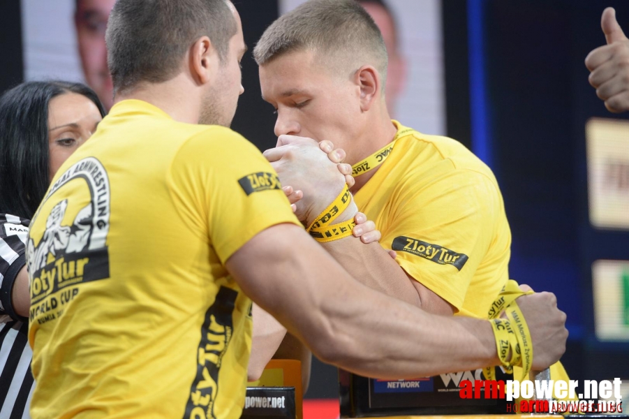 Zloty Tur 2015 by Mark Kazus - Left Hand # Siłowanie na ręce # Armwrestling # Armpower.net