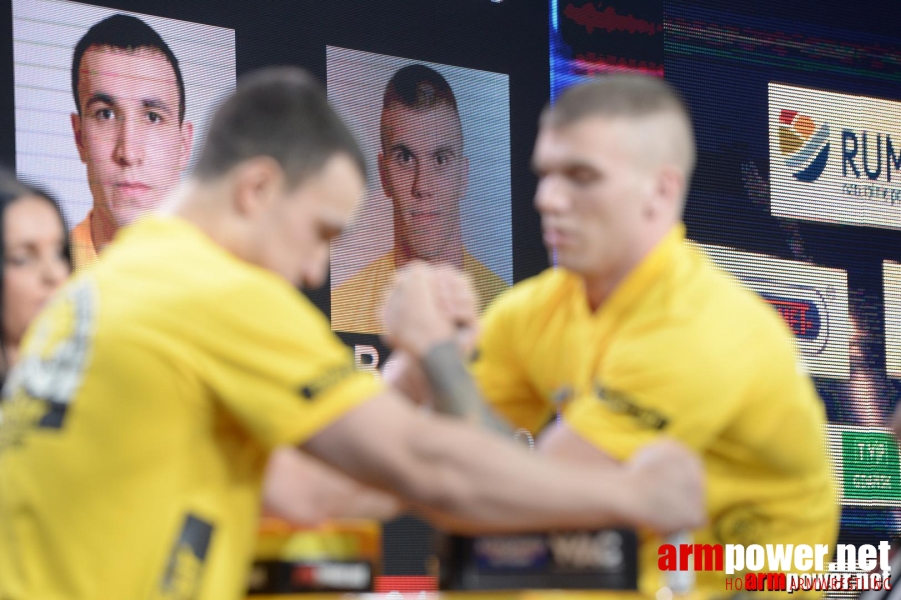 Zloty Tur 2015 by Mark Kazus - Left Hand # Armwrestling # Armpower.net