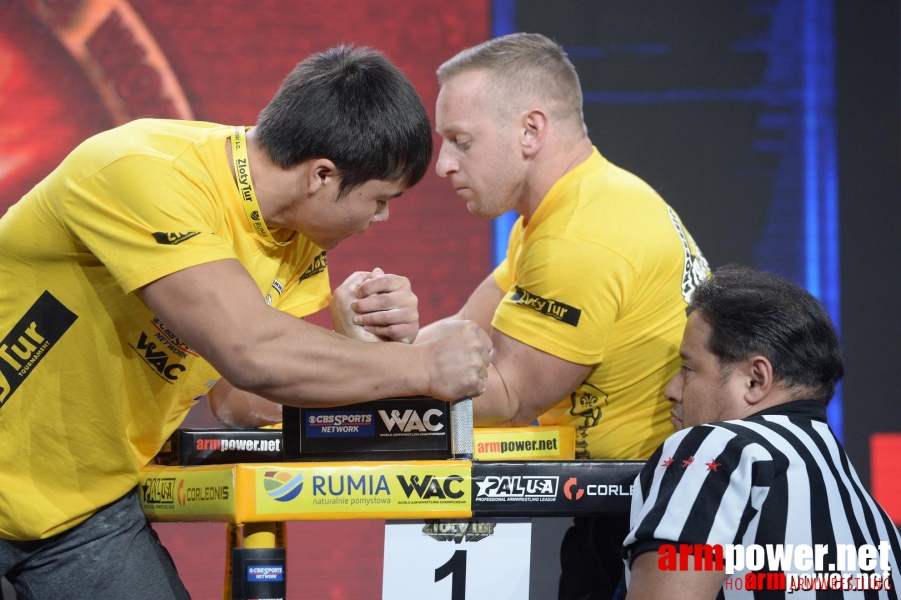 Zloty Tur 2015 by Mark Kazus - Left Hand # Armwrestling # Armpower.net