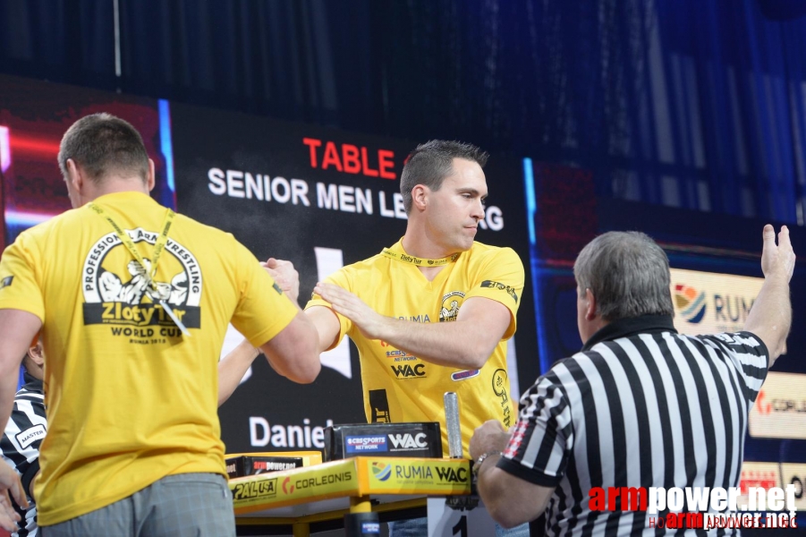 Zloty Tur 2015 by Mark Kazus - Left Hand # Armwrestling # Armpower.net