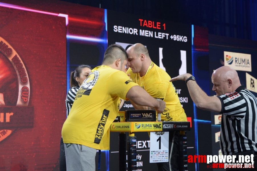 Zloty Tur 2015 by Mark Kazus - Left Hand # Siłowanie na ręce # Armwrestling # Armpower.net