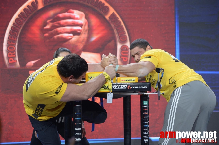 Zloty Tur 2015 by Mark Kazus - Left Hand # Siłowanie na ręce # Armwrestling # Armpower.net