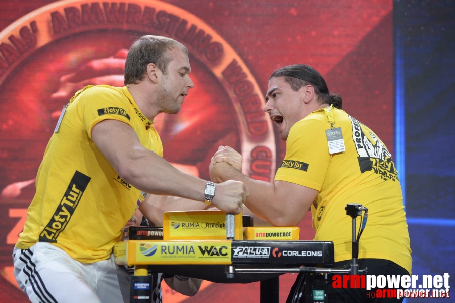 Zloty Tur 2015 by Mark Kazus - Left Hand # Siłowanie na ręce # Armwrestling # Armpower.net