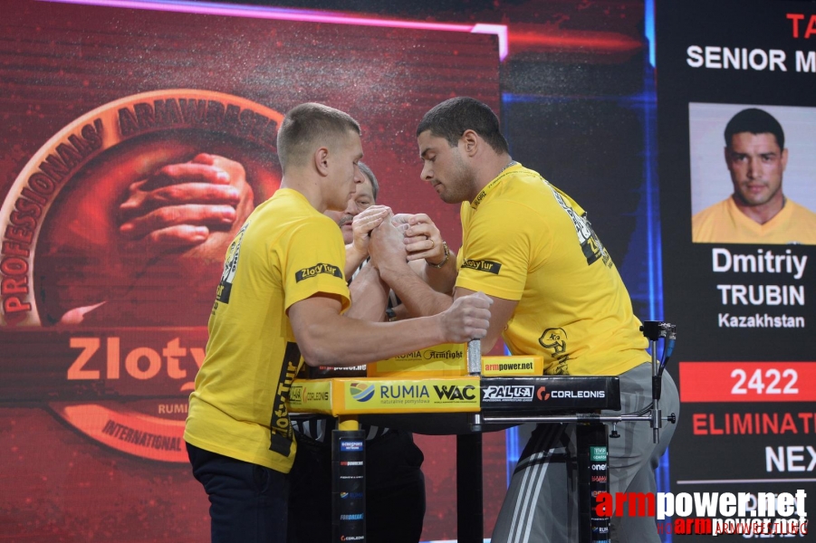 Zloty Tur 2015 by Mark Kazus - Left Hand # Siłowanie na ręce # Armwrestling # Armpower.net