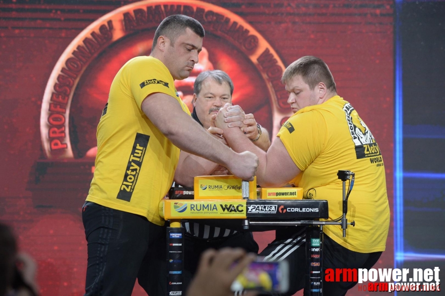 Zloty Tur 2015 by Mark Kazus - Left Hand # Siłowanie na ręce # Armwrestling # Armpower.net