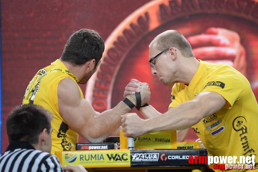 Zloty Tur 2015 by Mark Kazus - Right Hand # Siłowanie na ręce # Armwrestling # Armpower.net