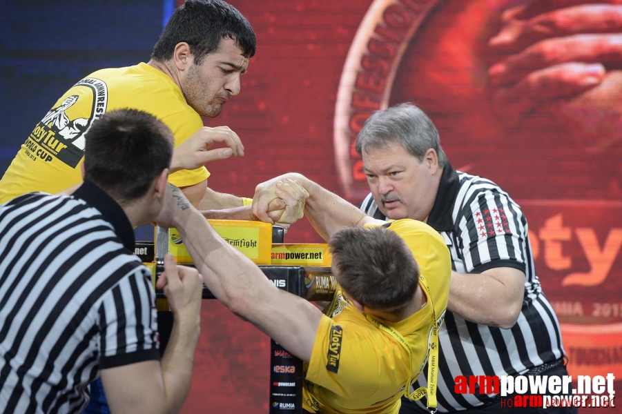 Zloty Tur 2015 by Mark Kazus - Right Hand # Siłowanie na ręce # Armwrestling # Armpower.net