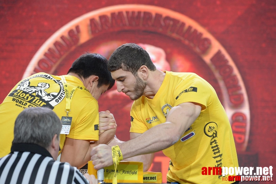 Zloty Tur 2015 by Mark Kazus - Right Hand # Siłowanie na ręce # Armwrestling # Armpower.net