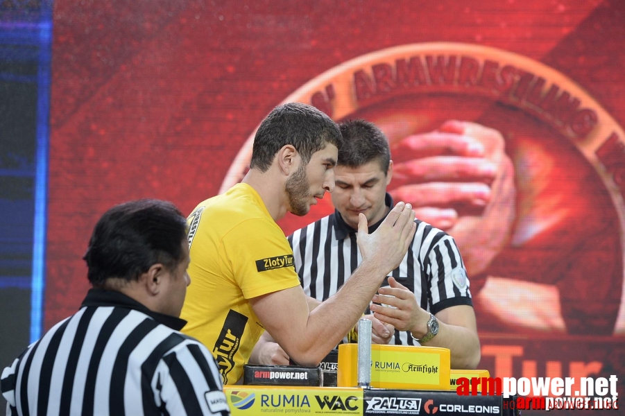 Zloty Tur 2015 by Mark Kazus - Right Hand # Armwrestling # Armpower.net