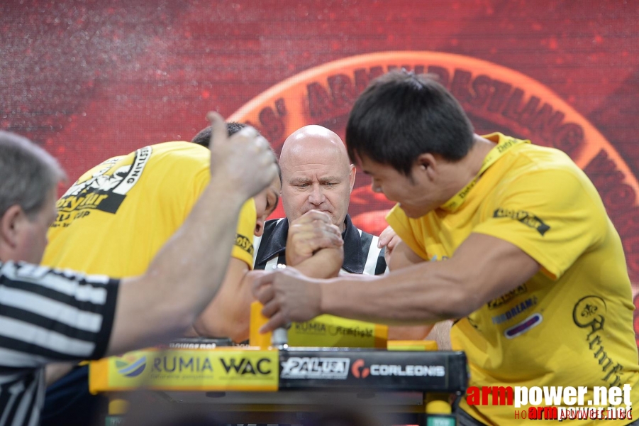 Zloty Tur 2015 by Mark Kazus - Right Hand # Armwrestling # Armpower.net