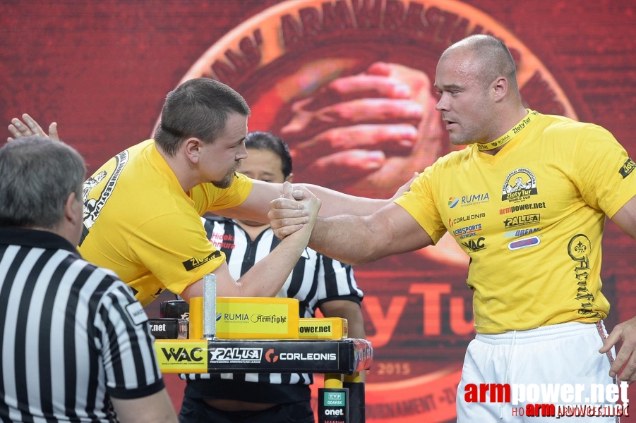 Zloty Tur 2015 by Mark Kazus - Right Hand # Armwrestling # Armpower.net