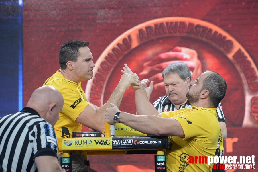 Zloty Tur 2015 by Mark Kazus - Right Hand # Siłowanie na ręce # Armwrestling # Armpower.net