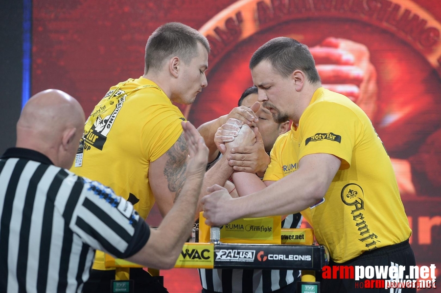 Zloty Tur 2015 by Mark Kazus - Right Hand # Siłowanie na ręce # Armwrestling # Armpower.net