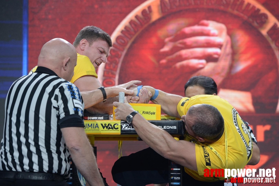 Zloty Tur 2015 by Mark Kazus - Right Hand # Siłowanie na ręce # Armwrestling # Armpower.net