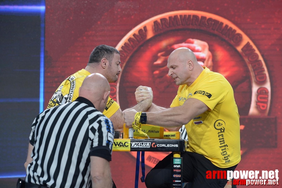 Zloty Tur 2015 by Mark Kazus - Right Hand # Siłowanie na ręce # Armwrestling # Armpower.net