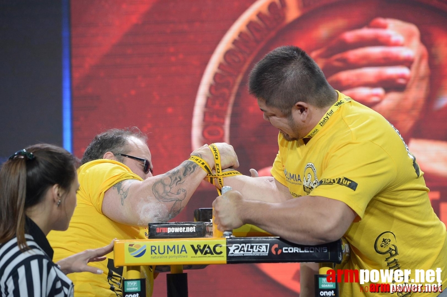 Zloty Tur 2015 by Mark Kazus - Right Hand # Siłowanie na ręce # Armwrestling # Armpower.net