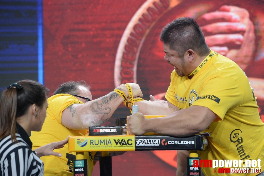 Zloty Tur 2015 by Mark Kazus - Right Hand # Siłowanie na ręce # Armwrestling # Armpower.net