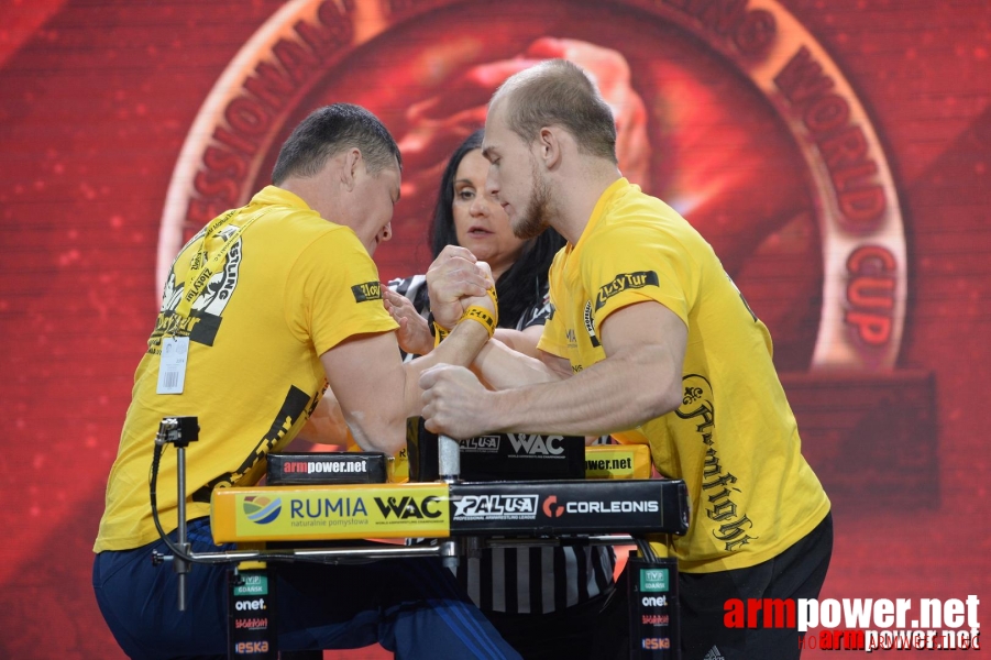 Zloty Tur 2015 by Mark Kazus - Right Hand # Siłowanie na ręce # Armwrestling # Armpower.net