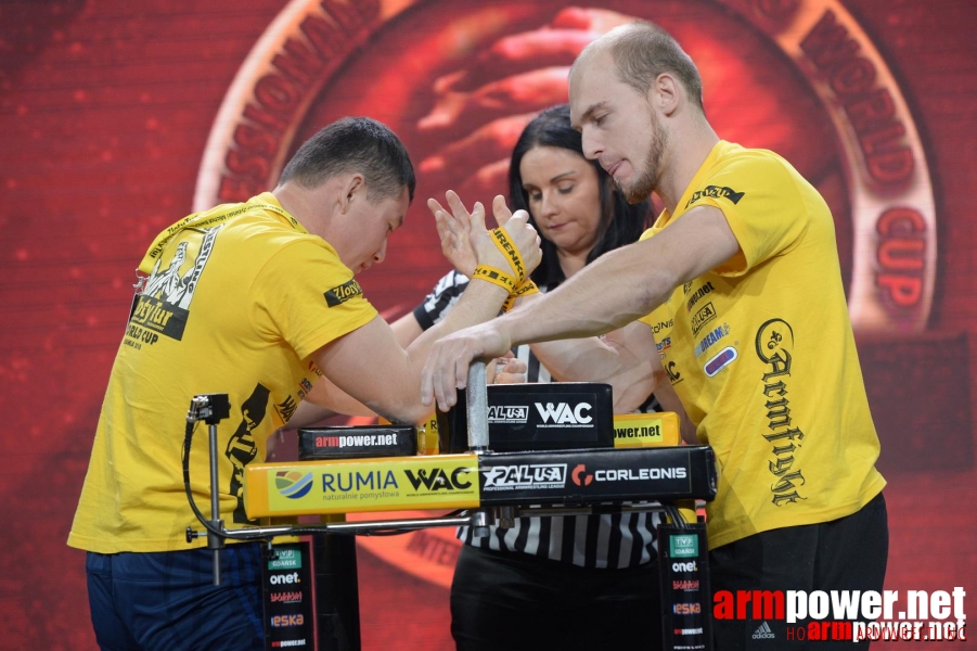 Zloty Tur 2015 by Mark Kazus - Right Hand # Siłowanie na ręce # Armwrestling # Armpower.net