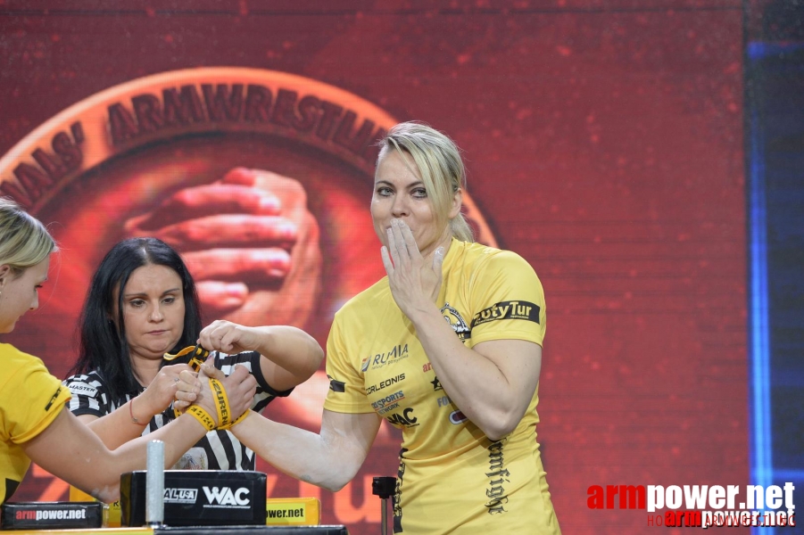 Zloty Tur 2015 by Mark Kazus - Right Hand # Siłowanie na ręce # Armwrestling # Armpower.net