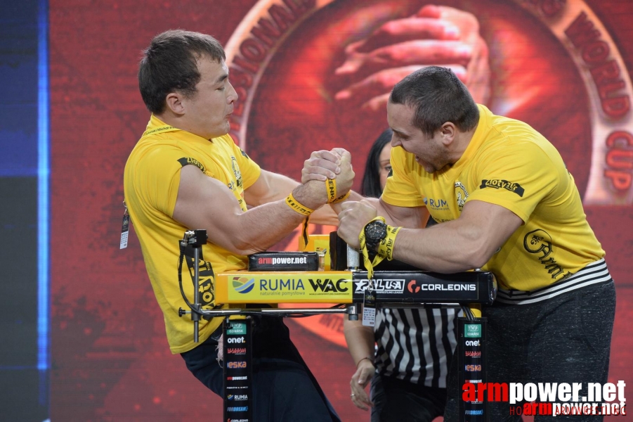 Zloty Tur 2015 by Mark Kazus - Right Hand # Siłowanie na ręce # Armwrestling # Armpower.net