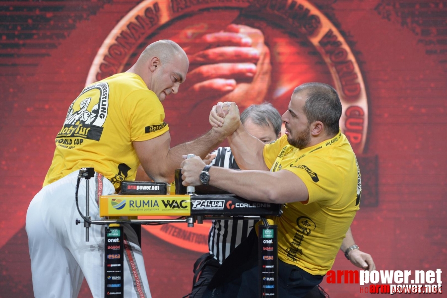 Zloty Tur 2015 by Mark Kazus - Right Hand # Siłowanie na ręce # Armwrestling # Armpower.net