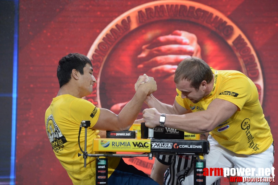 Zloty Tur 2015 by Mark Kazus - Right Hand # Siłowanie na ręce # Armwrestling # Armpower.net