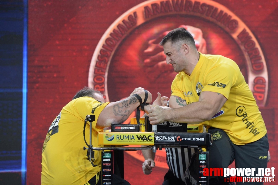 Zloty Tur 2015 by Mark Kazus - Right Hand # Siłowanie na ręce # Armwrestling # Armpower.net