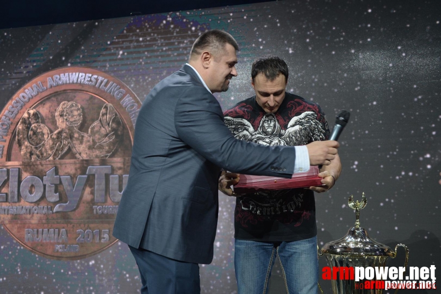 Zloty Tur 2015 by Mark Kazus - Right Hand # Siłowanie na ręce # Armwrestling # Armpower.net