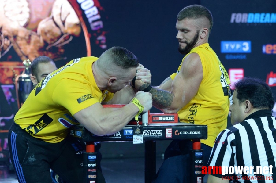 Zloty Tur 2016 - left hand by Mark Kazus # Siłowanie na ręce # Armwrestling # Armpower.net