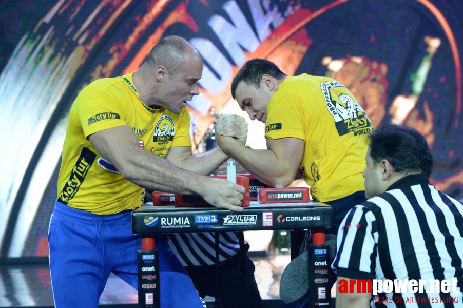 Zloty Tur 2016 - left hand by Mark Kazus # Armwrestling # Armpower.net