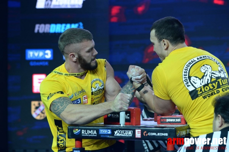 Zloty Tur 2016 - left hand by Mark Kazus # Siłowanie na ręce # Armwrestling # Armpower.net