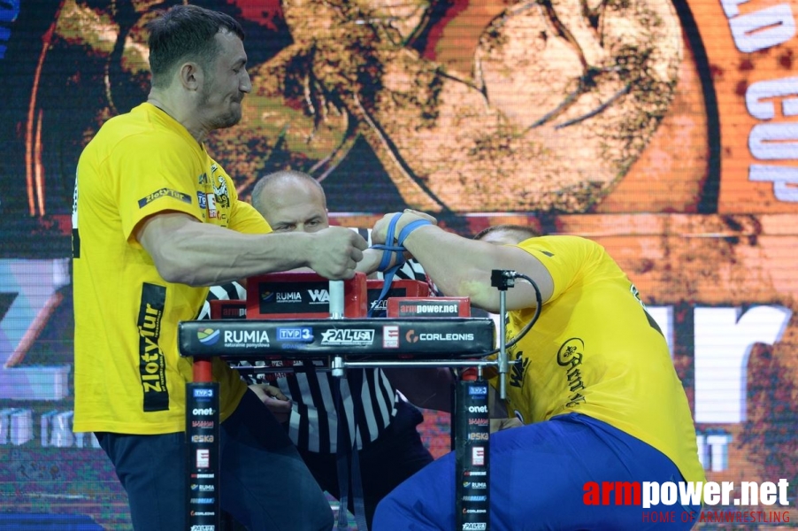 Zloty Tur 2016 - left hand by Mark Kazus # Siłowanie na ręce # Armwrestling # Armpower.net