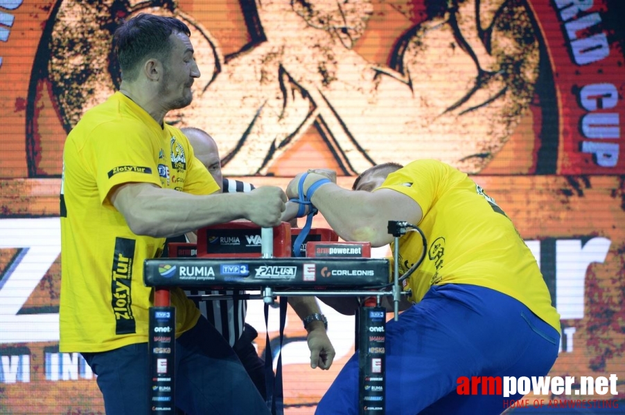 Zloty Tur 2016 - left hand by Mark Kazus # Siłowanie na ręce # Armwrestling # Armpower.net