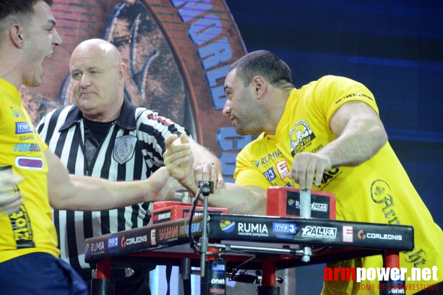 Zloty Tur 2016 - right hand # Siłowanie na ręce # Armwrestling # Armpower.net