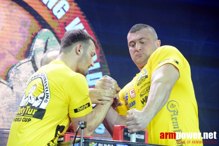 Zloty Tur 2016 - right hand # Siłowanie na ręce # Armwrestling # Armpower.net