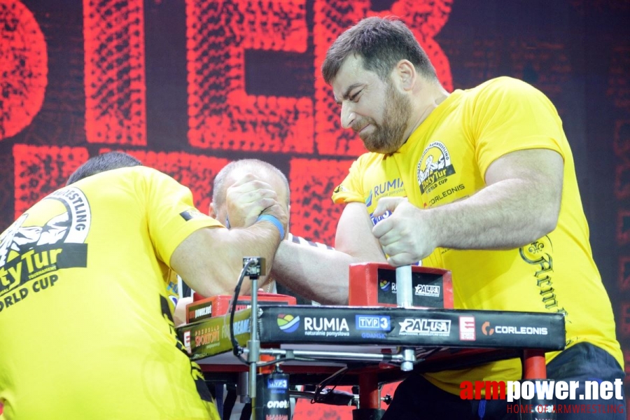 Zloty Tur 2016 - right hand # Siłowanie na ręce # Armwrestling # Armpower.net