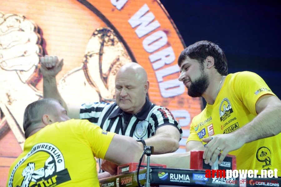 Zloty Tur 2016 - right hand # Siłowanie na ręce # Armwrestling # Armpower.net