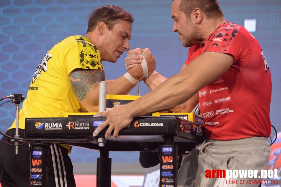 Armfight #48 - Bartosiewicz vs Tiete # Armwrestling # Armpower.net