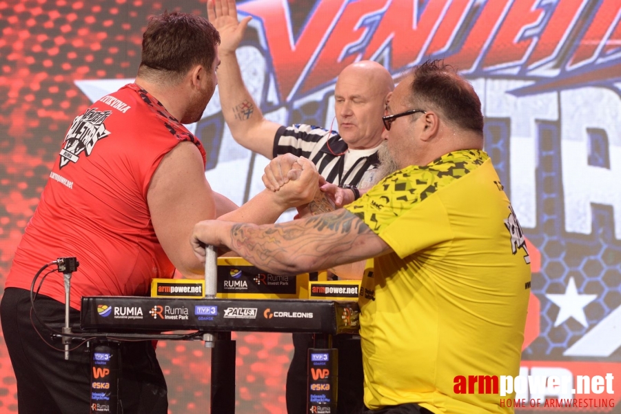 Armfight #48 - Bresnan vs Kvikvinia # Armwrestling # Armpower.net