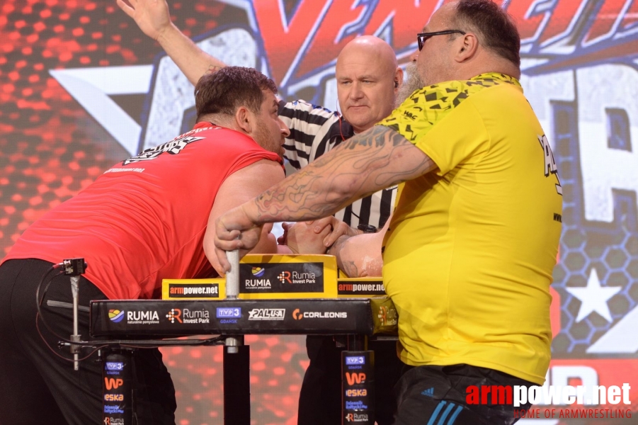 Armfight #48 - Bresnan vs Kvikvinia # Armwrestling # Armpower.net