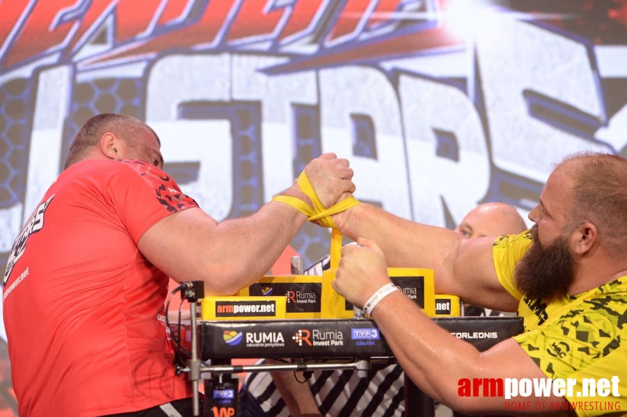 Armfight #48 - Pushkar vs Todd # Armwrestling # Armpower.net