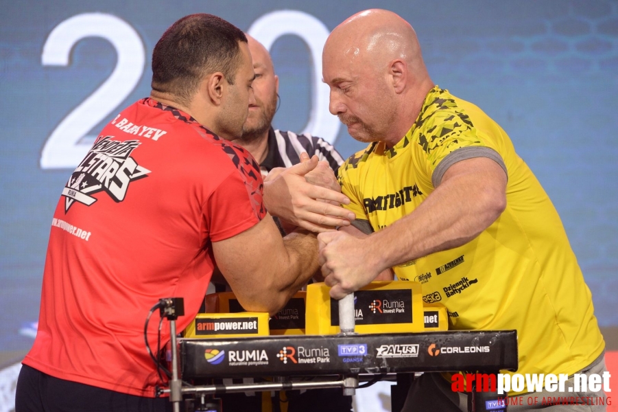 Armfight #48 - Babayev vs Hutchings # Armwrestling # Armpower.net